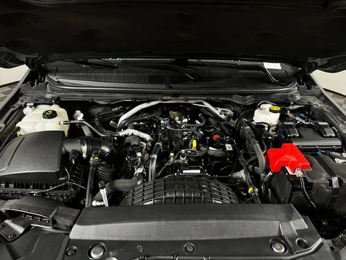 Used 2023 Ford Ranger XLT w/ Equipment Group 302A High AWD/4WD image 9