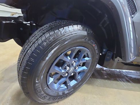 New 2026 Jeep Gladiator Sport AWD/4WD image 33