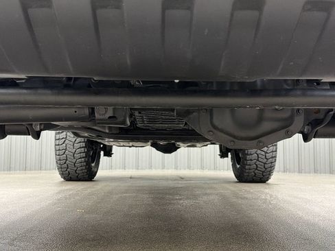 Used 2025 Jeep Wrangler Unlimited Sahara w/ Safety Group AWD/4WD image 15