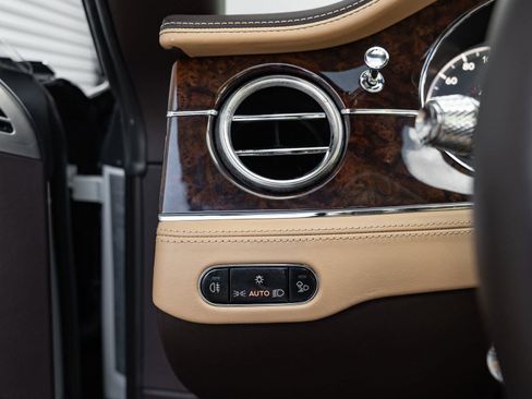 Used 2020 Bentley Continental GT image 47