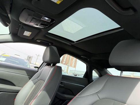 Used 2023 Hyundai Sonata SEL Plus w/ Preferred Accessory Package image 10