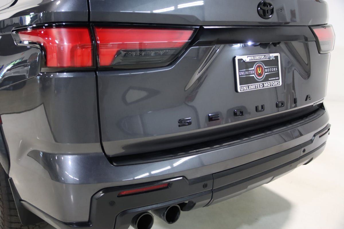 Used 2025 Toyota Sequoia TRD Pro AWD/4WD image 80