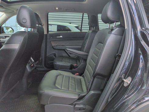 Used 2023 Volkswagen Atlas SEL Premium AWD/4WD image 31