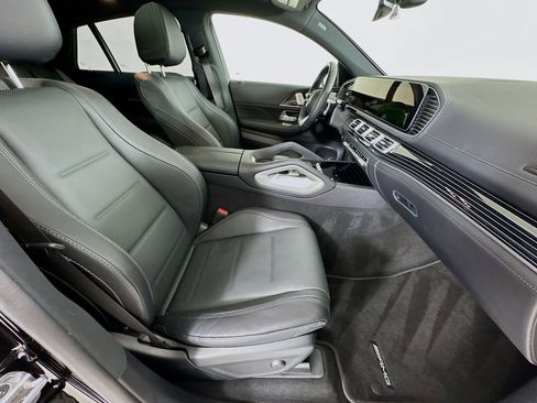 Used 2025 Mercedes-Benz GLE 450 4MATIC Coupe image 31