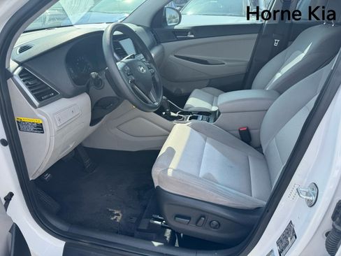Used 2018 Hyundai Tucson SEL AWD/4WD image 10
