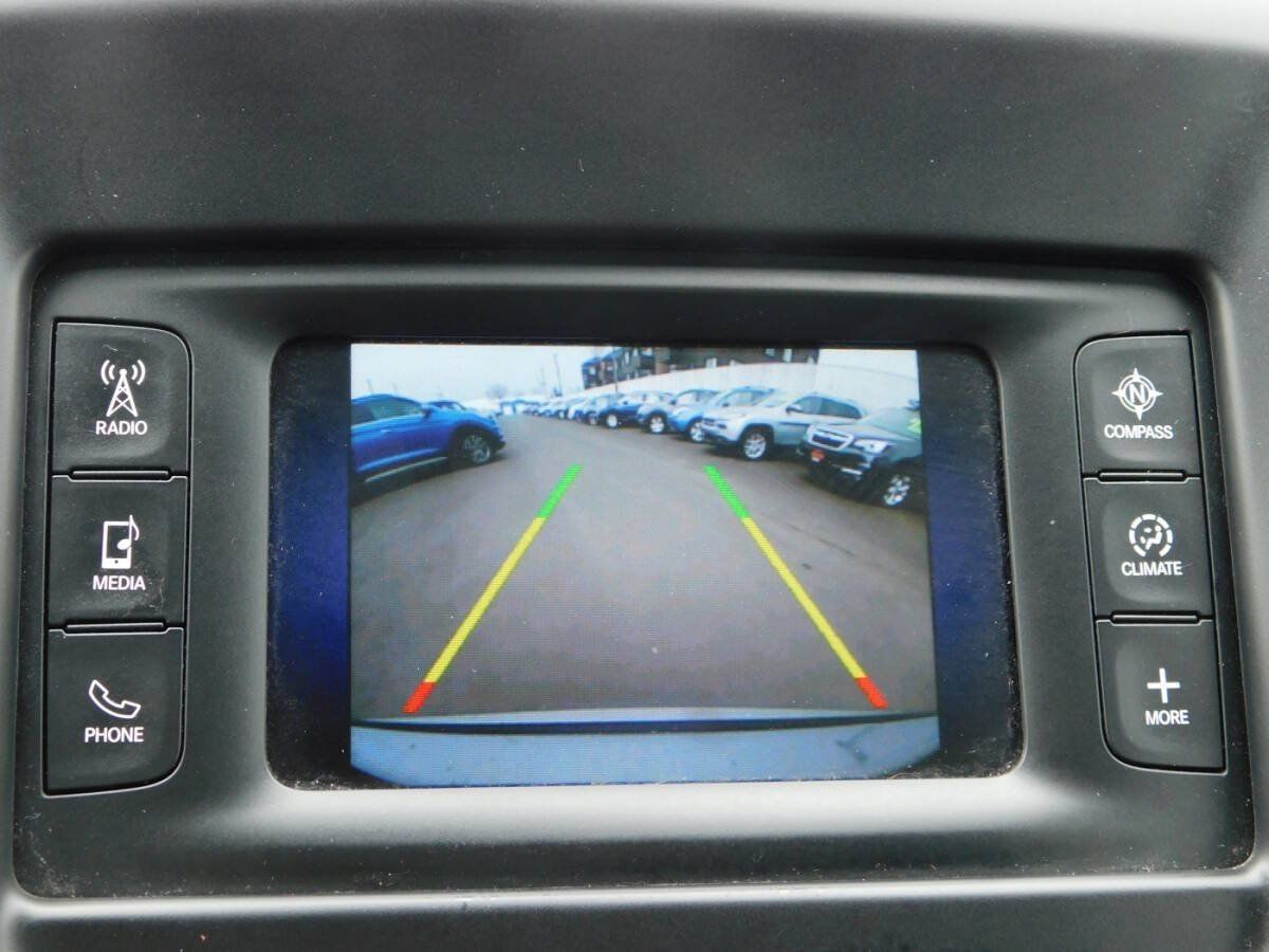 Used 2015 Chrysler 200 Limited w/ Convenience Group FWD image 12