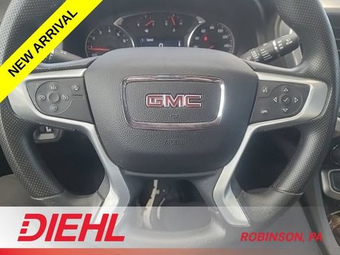 Used 2023 GMC Acadia SLE w/ Driver Convenience Package AWD/4WD image 14