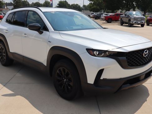 Used 2025 MAZDA CX-50 AWD 2.5 Hybrid w/ Premium Pkg image 3