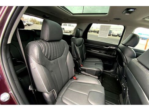 Used 2024 Hyundai Palisade Limited AWD/4WD image 29