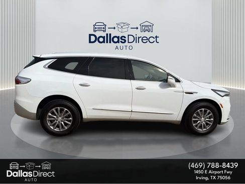 Used 2022 Buick Enclave Essence image 5