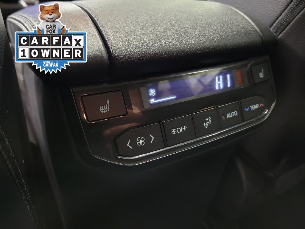 Used 2026 Toyota Highlander Platinum AWD/4WD image 31