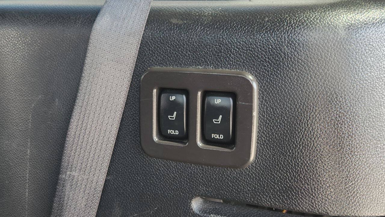 Used 2013 Lincoln Navigator 4WD image 26