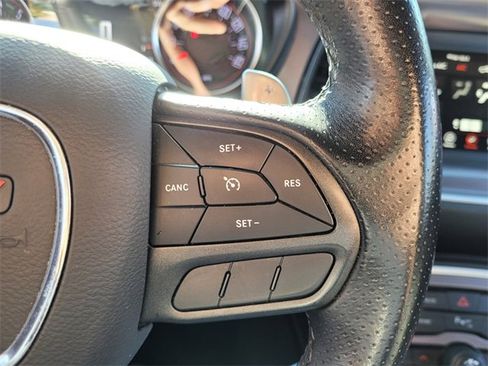 Used 2022 Dodge Challenger GT image 28