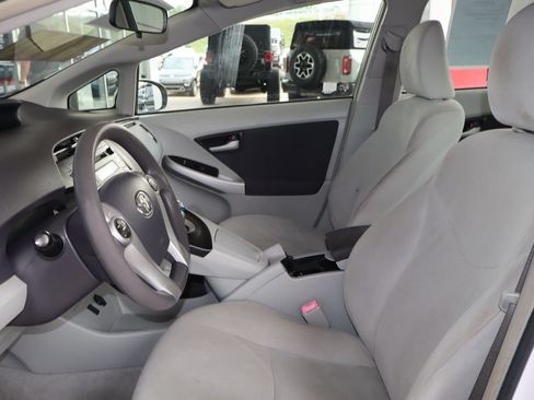 Used 2011 Toyota Prius Two FWD image 15