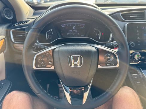 Used 2017 Honda CR-V Touring image 11