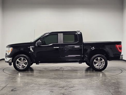 Used 2023 Ford F150 XLT w/ XTR Package image 5