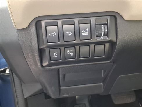 Used 2022 Subaru Ascent Limited w/ Technology Package image 15