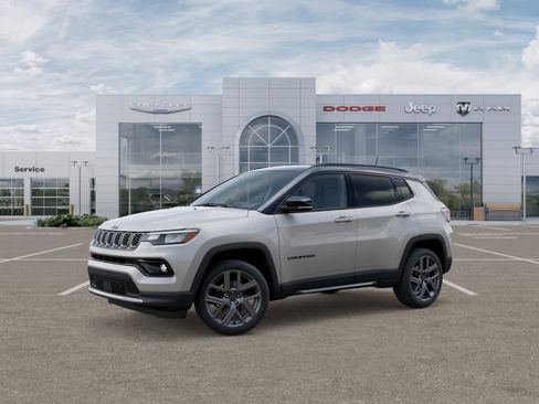 New 2026 Jeep Compass Limited image 2
