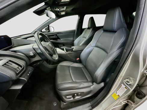 Used 2023 Toyota bZ4X AWD image 13