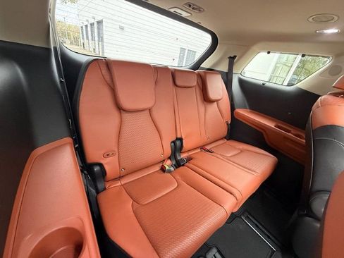Used 2024 Kia Carnival SX Prestige FWD image 13
