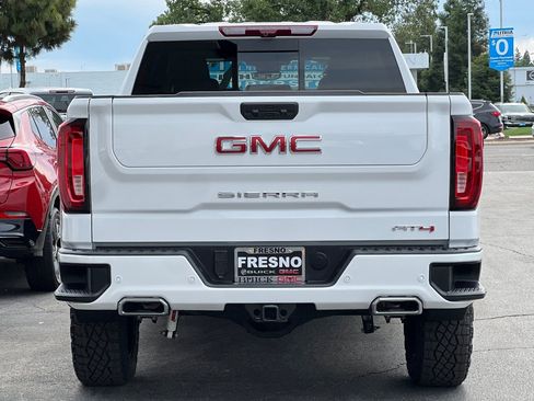 New 2026 GMC Sierra 1500 AT4 AWD/4WD image 6