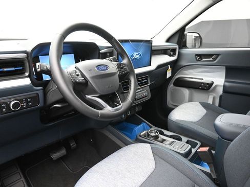 New 2025 Ford Maverick XLT w/ XLT Luxury Package image 18