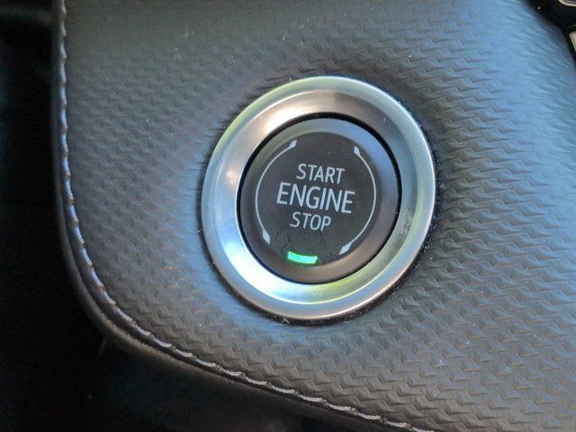 Used 2025 Chevrolet Equinox LT FWD image 25