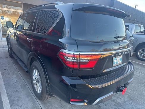 Used 2023 Nissan Armada SV image 3