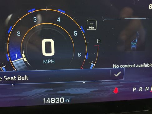 Used 2025 Chevrolet Equinox LT w/ Convenience Package II image 15