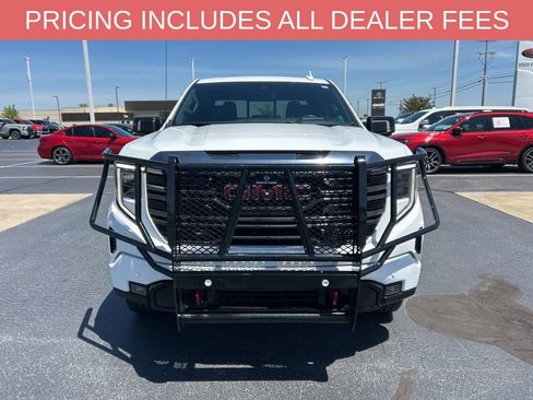 Used 2024 GMC Sierra 1500 AT4 w/ Technology Package AWD/4WD image 27