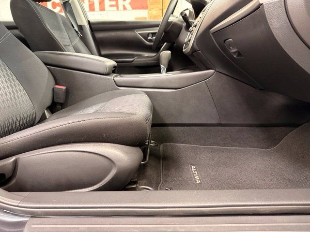 Used 2016 Nissan Altima 2.5 S w/ Power Driver Seat Package FWD image 26