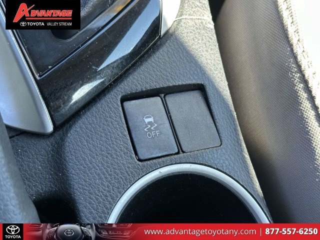 Used 2018 Toyota Corolla LE FWD image 33