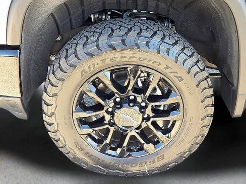 New 2026 Chevrolet Silverado 2500 LT w/ Trail Boss Package AWD/4WD image 9