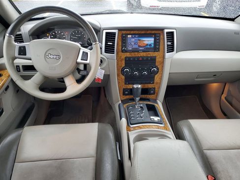 Used 2009 Jeep Grand Cherokee Limited w/ Quadra-Drive II 4X4 Group image 24