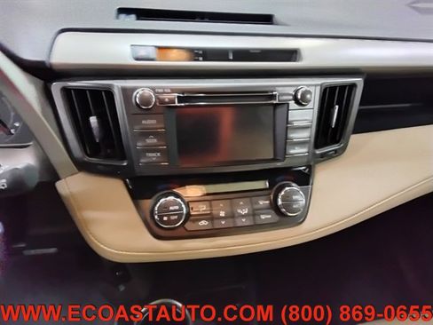 Used 2013 Toyota RAV4 XLE FWD image 12