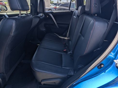 Used 2016 Toyota RAV4 SE w/ Advanced Technology Package image 8
