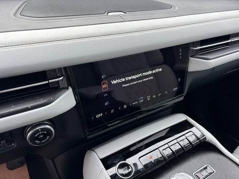 New 2026 Lincoln Navigator Black Label AWD/4WD image 21