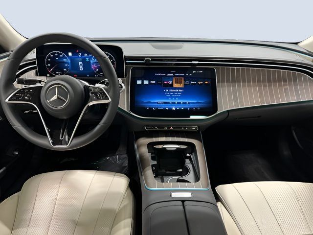 Used 2024 Mercedes-Benz E 350 4MATIC Sedan image 12