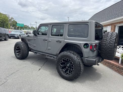 Used 2021 Jeep Wrangler Unlimited Sport AWD/4WD image 15
