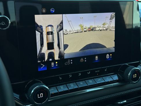 Used 2024 Chevrolet Colorado LT w/ LT Convenience Package II image 23