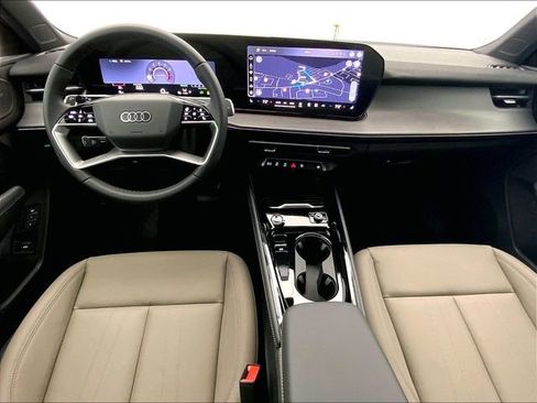 New 2026 Audi Q3 quattro 2.0T AWD/4WD image 6
