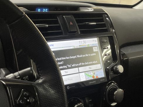 Used 2023 Toyota 4Runner TRD Off-Road Premium w/ Off Road Premium Plus Package image 10