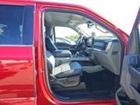 Used 2025 Ford F150 Lariat w/ Equipment Group 501A Mid AWD/4WD image 7