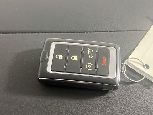 Used 2022 Jeep Grand Cherokee Limited 4xe AWD/4WD image 37