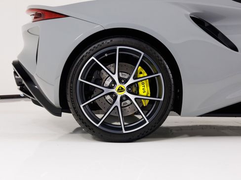 Used 2024 Lotus Emira First Edition image 11