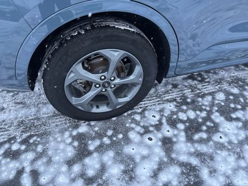 Used 2023 Ford Escape ST-Line image 4