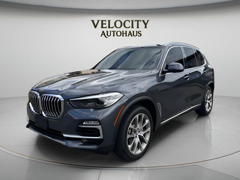Used 2019 BMW X5 xDrive40i w/ Premium Package 2 AWD/4WD image 3