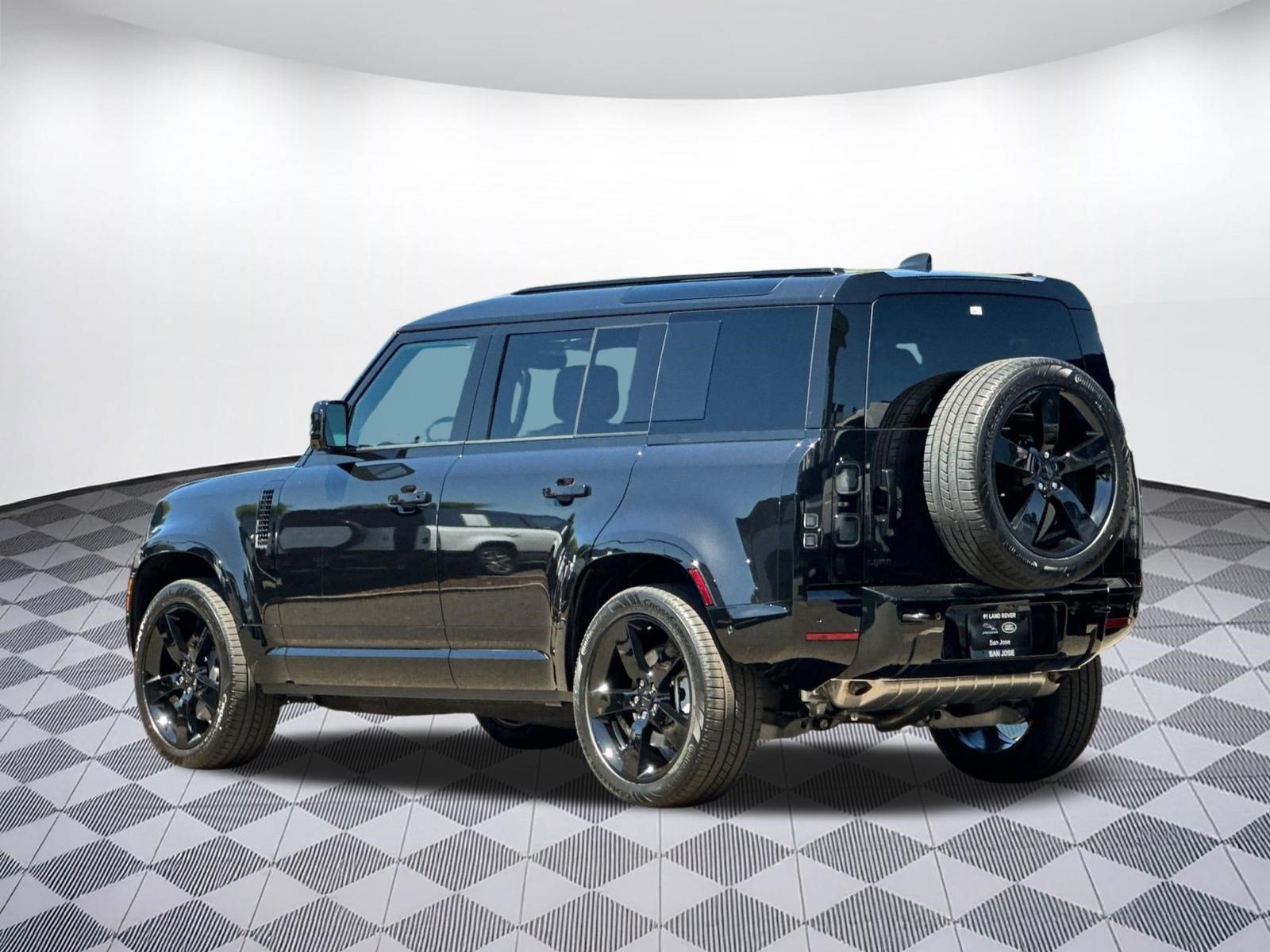 New 2026 Land Rover Defender 110 X-Dynamic SE AWD/4WD image 3