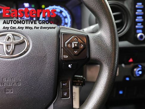 Used 2020 Toyota Tacoma SR RWD image 15