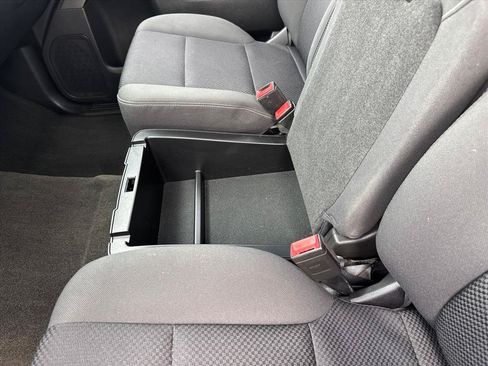 Used 2018 Chevrolet Silverado 1500 LT w/ All Star Edition AWD/4WD image 8